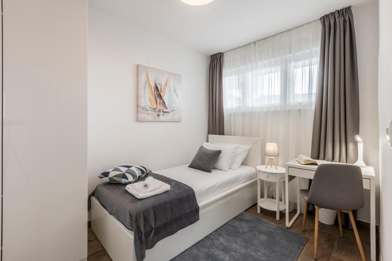 Domus Mea Apartment